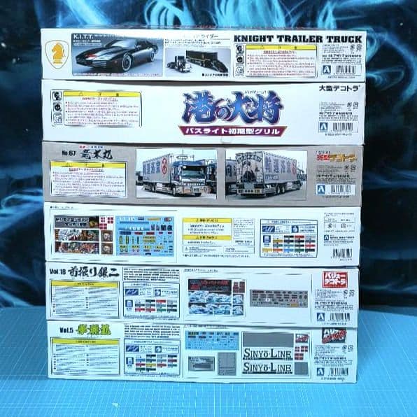 16 未組立　アオシマ　デコトラ　プラモデル　６台セット