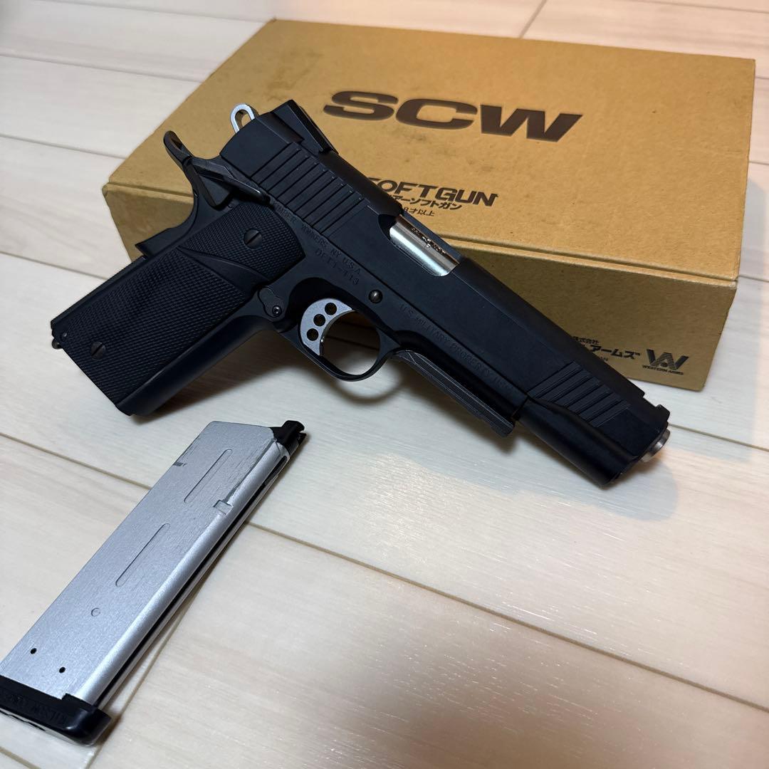 SCW エアソフトガン ガスガン BB弾付き