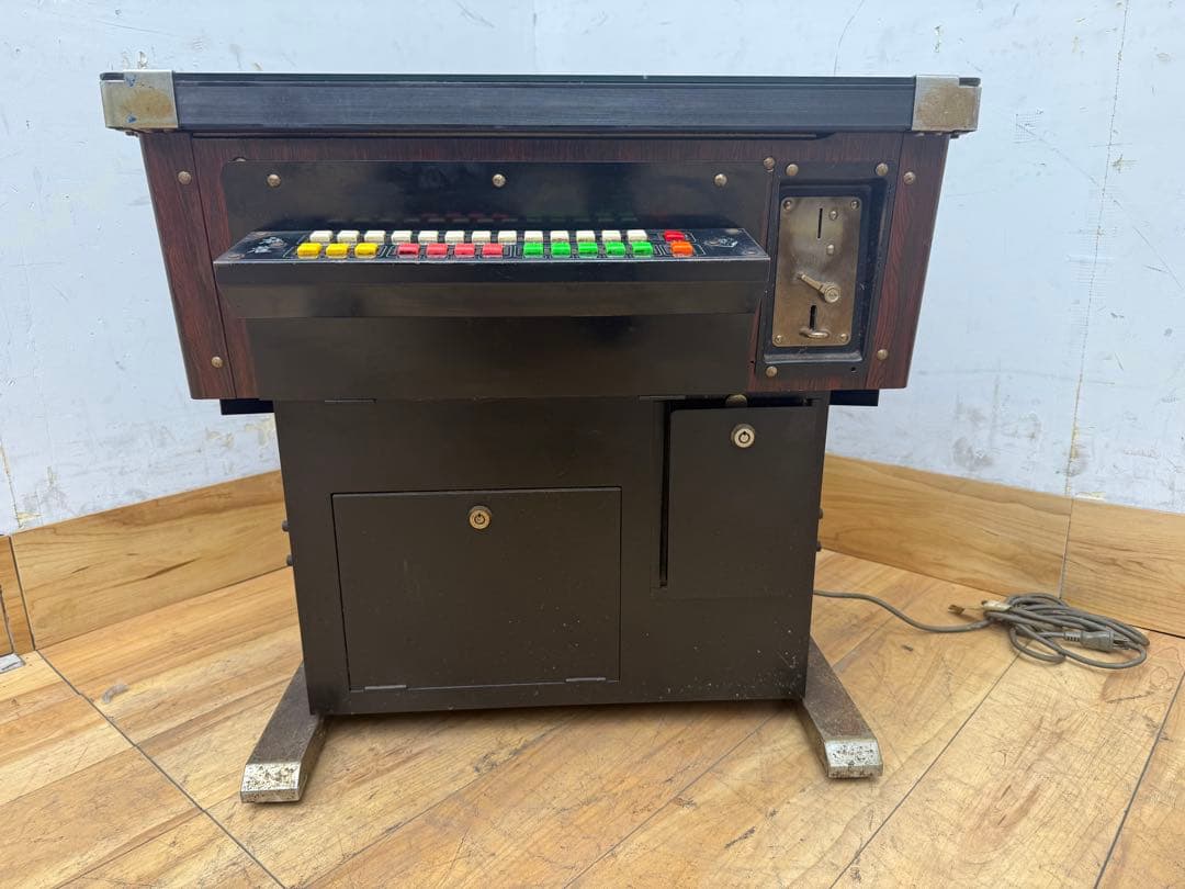 TG328☆直接引き取り歓迎☆麻雀☆ゲーム筐体☆ロイヤル麻雀☆鍵付き
