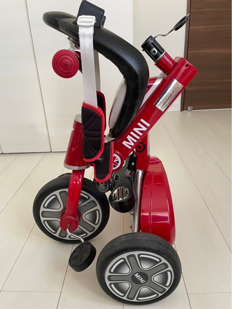 ミニクーパー　三輪車　レッド　【引き取り限定】