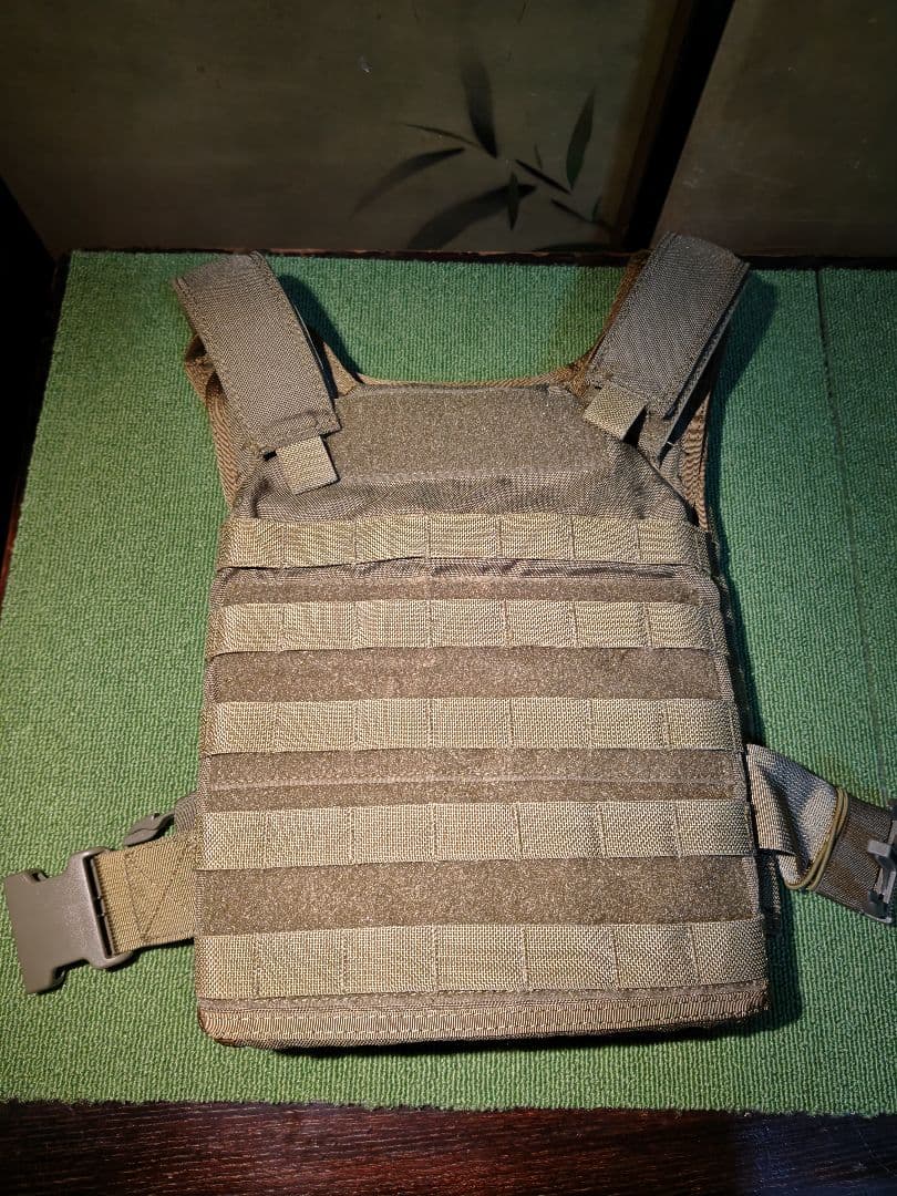 FLYYE Fast Attack プレートキャリア 実物防弾プレート入り