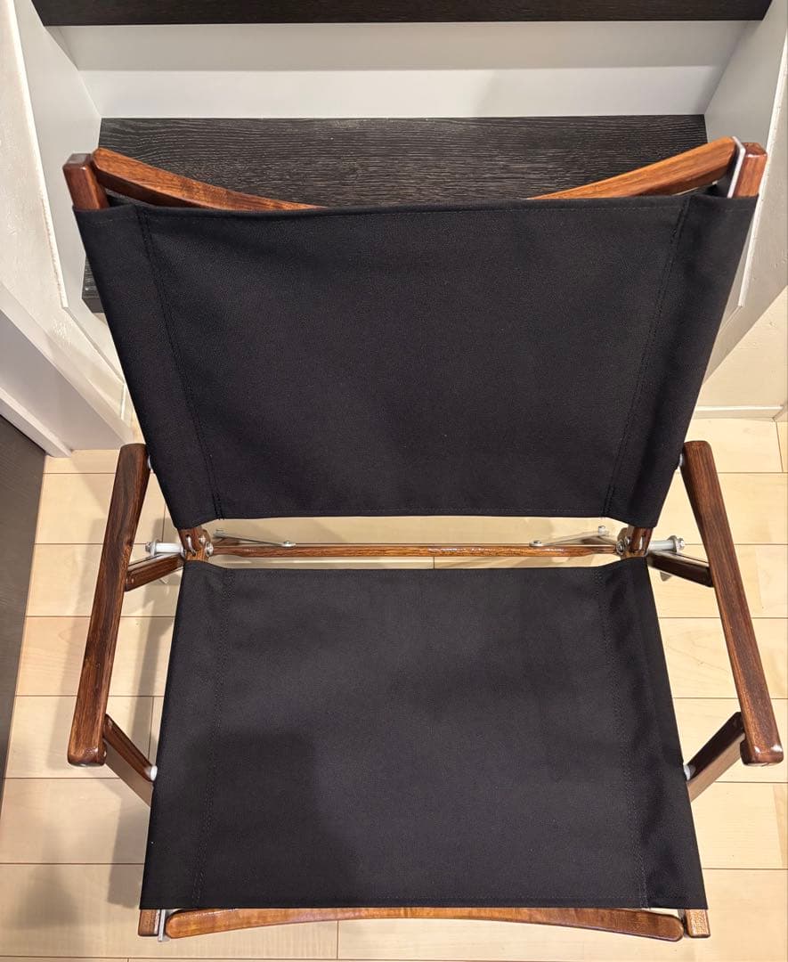 カーミットチェアウォールナット　ラクダダーク