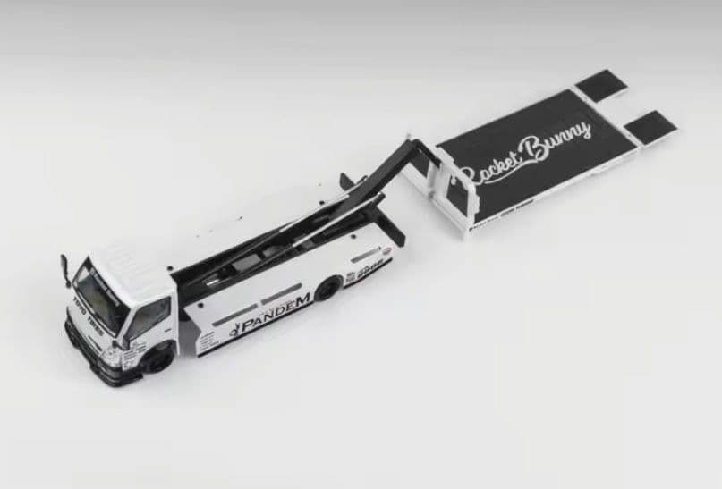 1/64 micro turbo 日野 H300 (PANDEM )