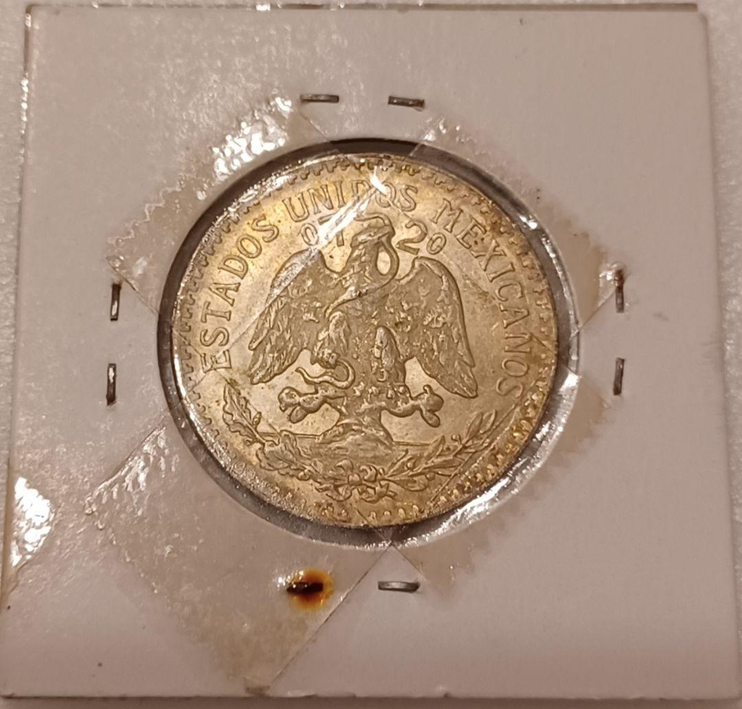 重さ3.5キロ以上の海外(外国)硬貨とおまけ付き(銀貨のおまけ)