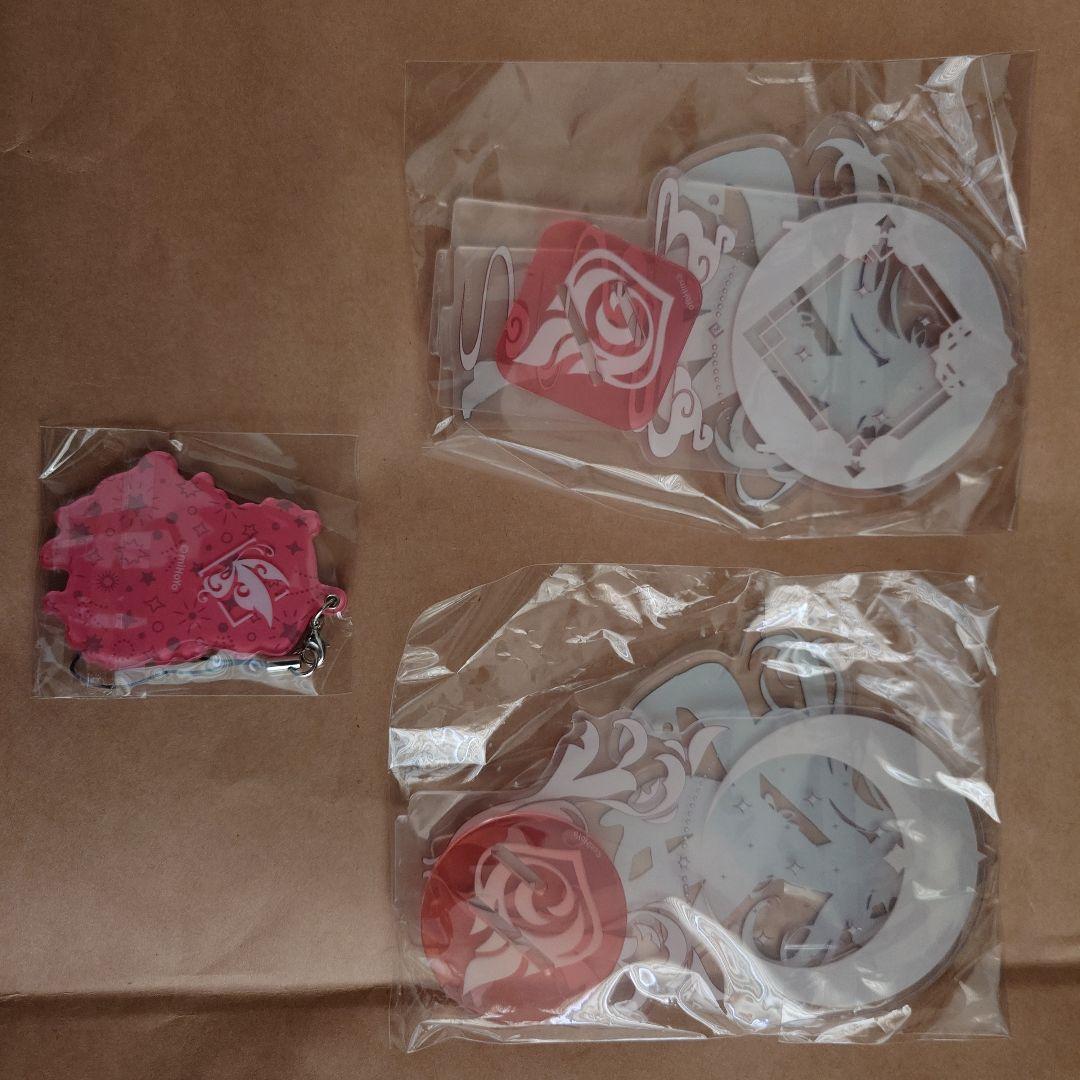 原神　フータオ(胡桃)　グッズまとめ売り　刻晴　フィギュア　アクリルスタンド