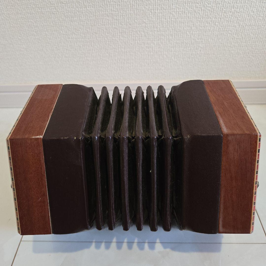 イングリッシュ・コンサーティーナ