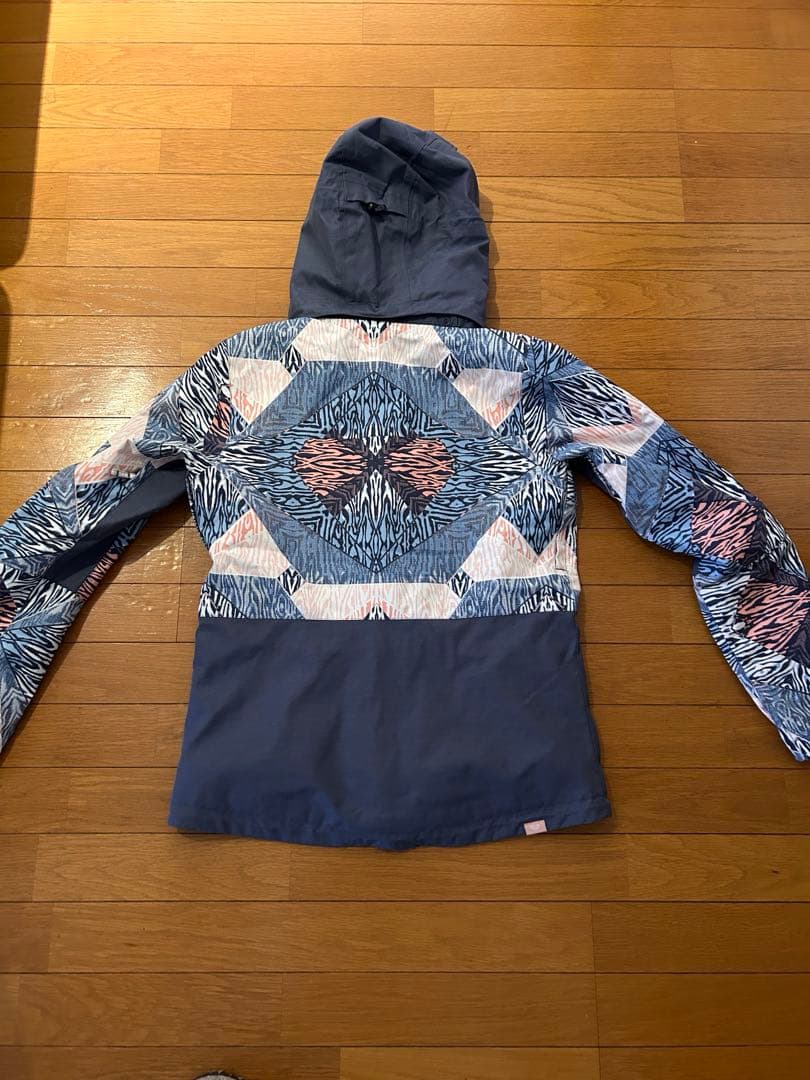 ROXY スノーボードウェア 上下セット レディース 上Sサイズ、下Mサイズ相当