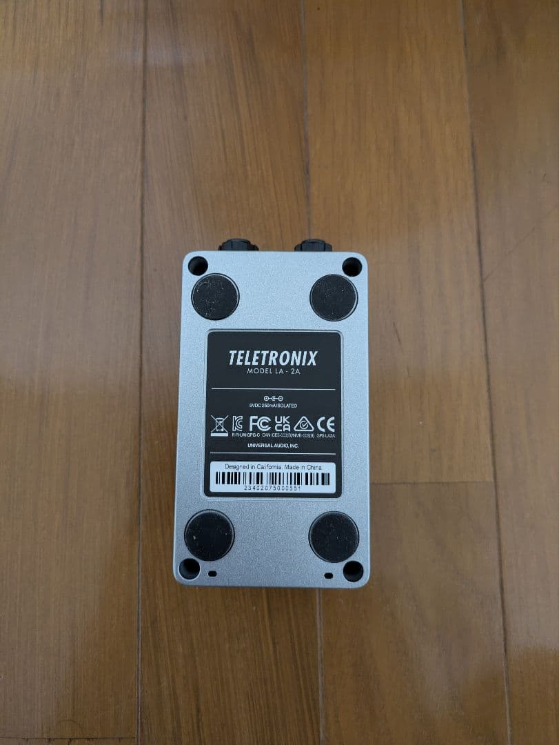 ギター Universal Audio UAFX LA-2A