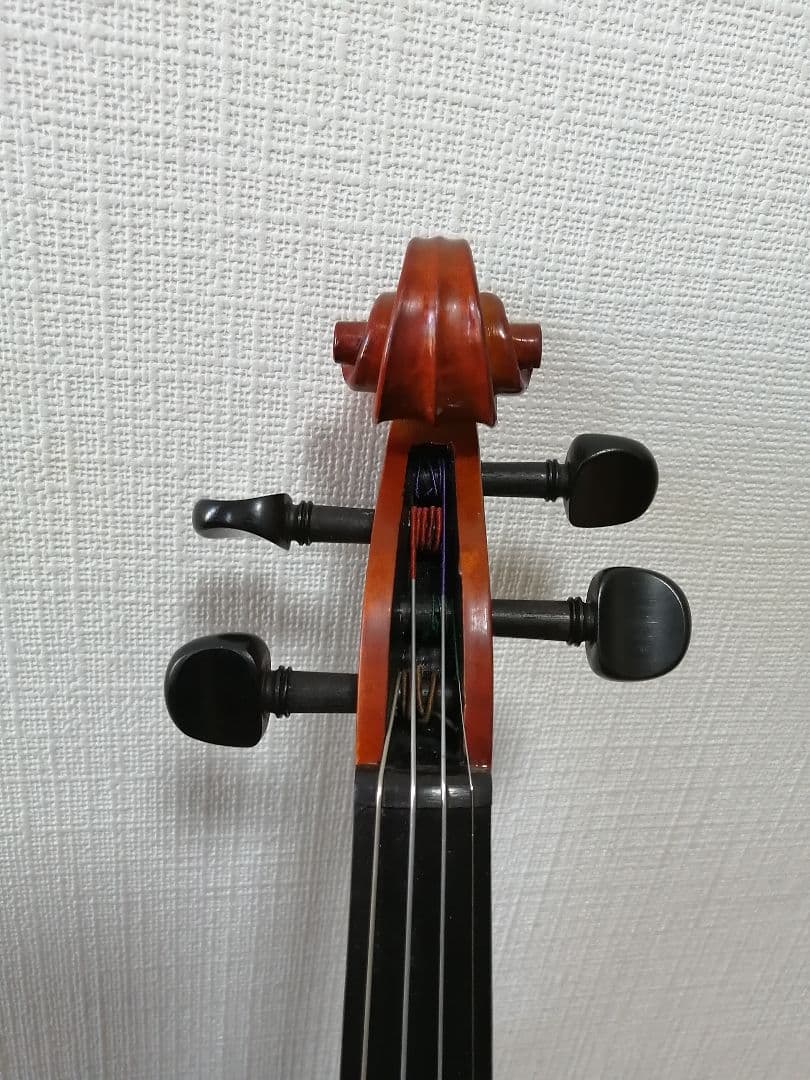 モダンフレンチ　ヴァイオリン　(a modern french violin)