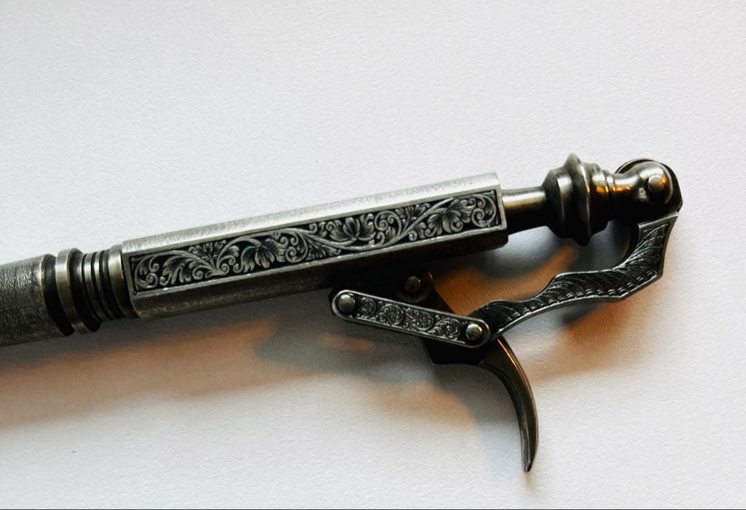 中山英俊 ライド・ザ・ウイング／竹内重利彫金