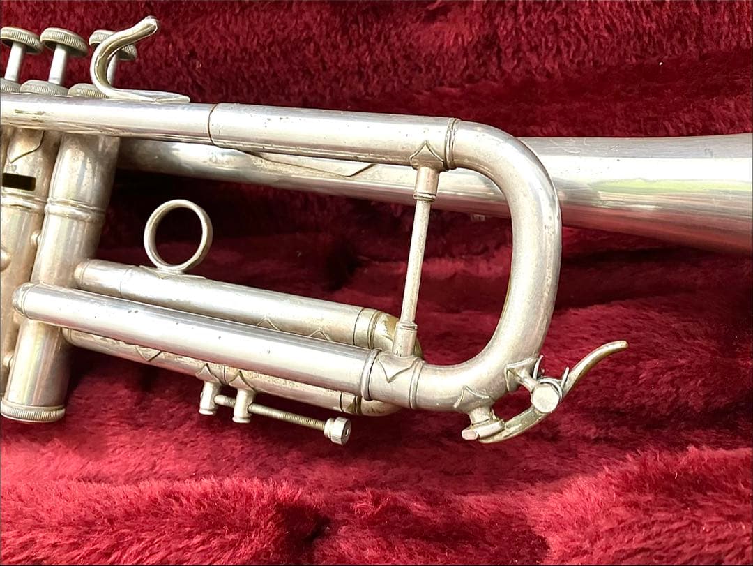 Bachバック　トランペット　LR180ML37SP リバースモデル