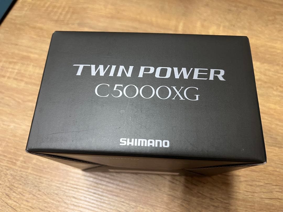 ほぼ未使用SHIMANOシマノ　TWIN POWER ツインパワーC5000XG