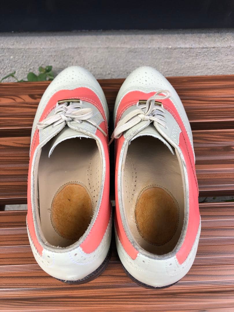 195 新品未使用パーリーゲイツゴルフシューズ23.0cmスパイクレス