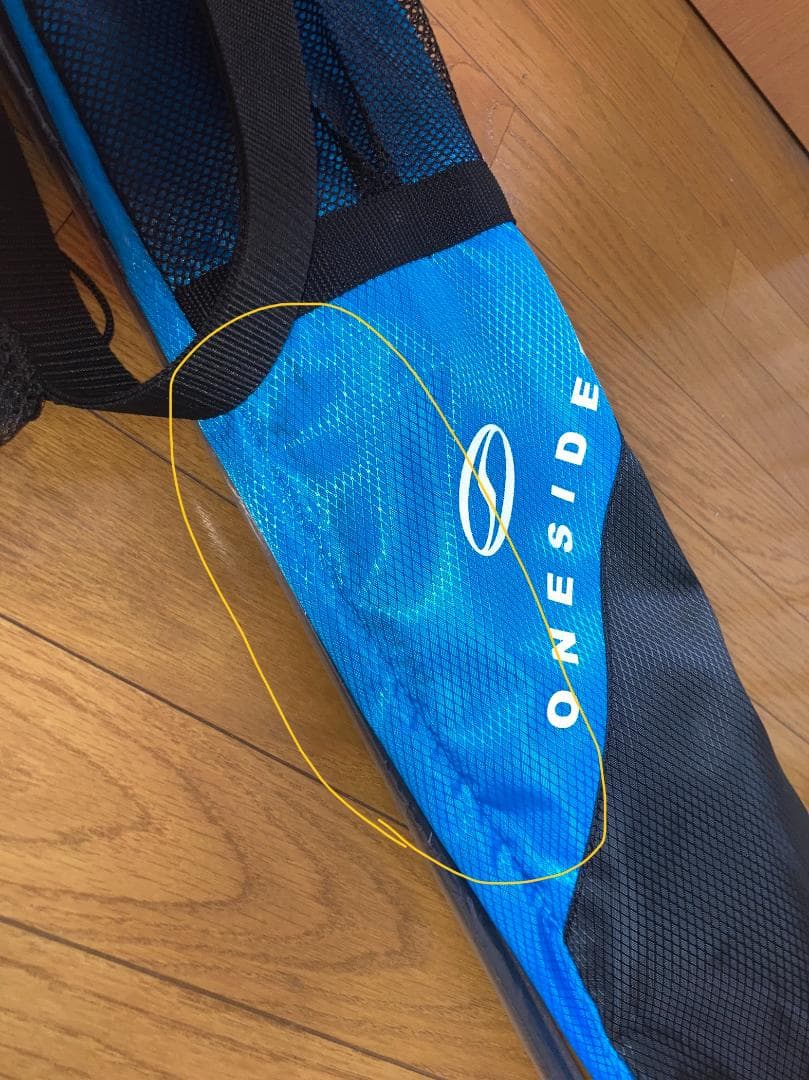 ウェッジ二本、クラブケース（サブバッグ）と練習ボール他