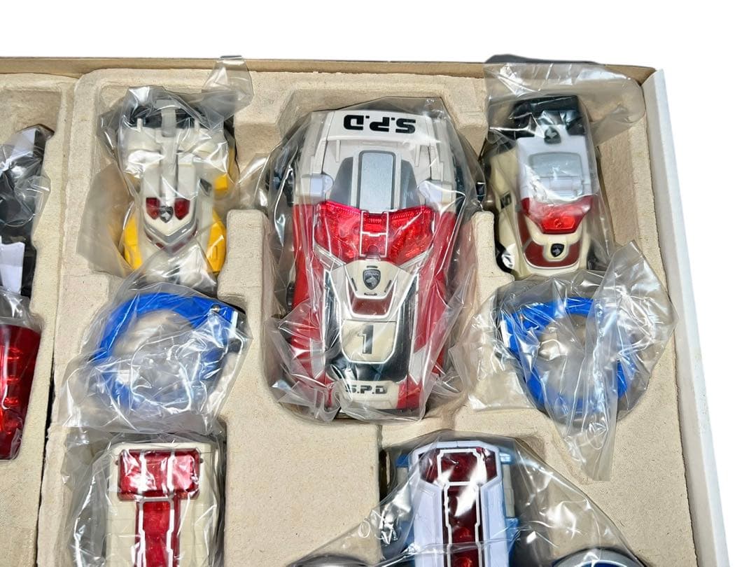 稀少品　DX超特捜合体 スーパーデカレンジャーロボ 特捜戦隊デカレンジャー