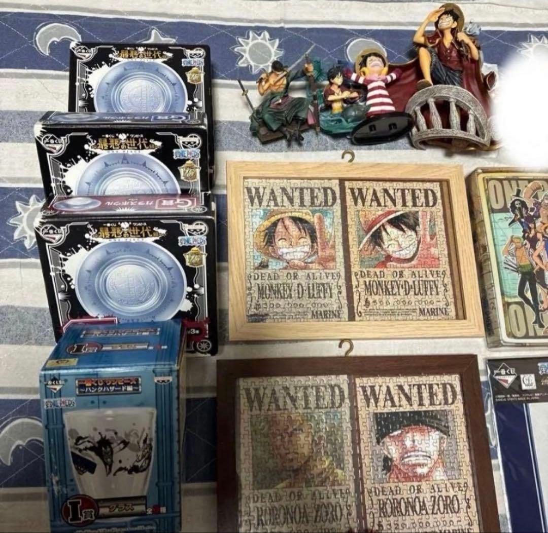 ワンピース　グッズ　まとめ売り　onepiece ルフィ　ゾロ　サンジ　ロー