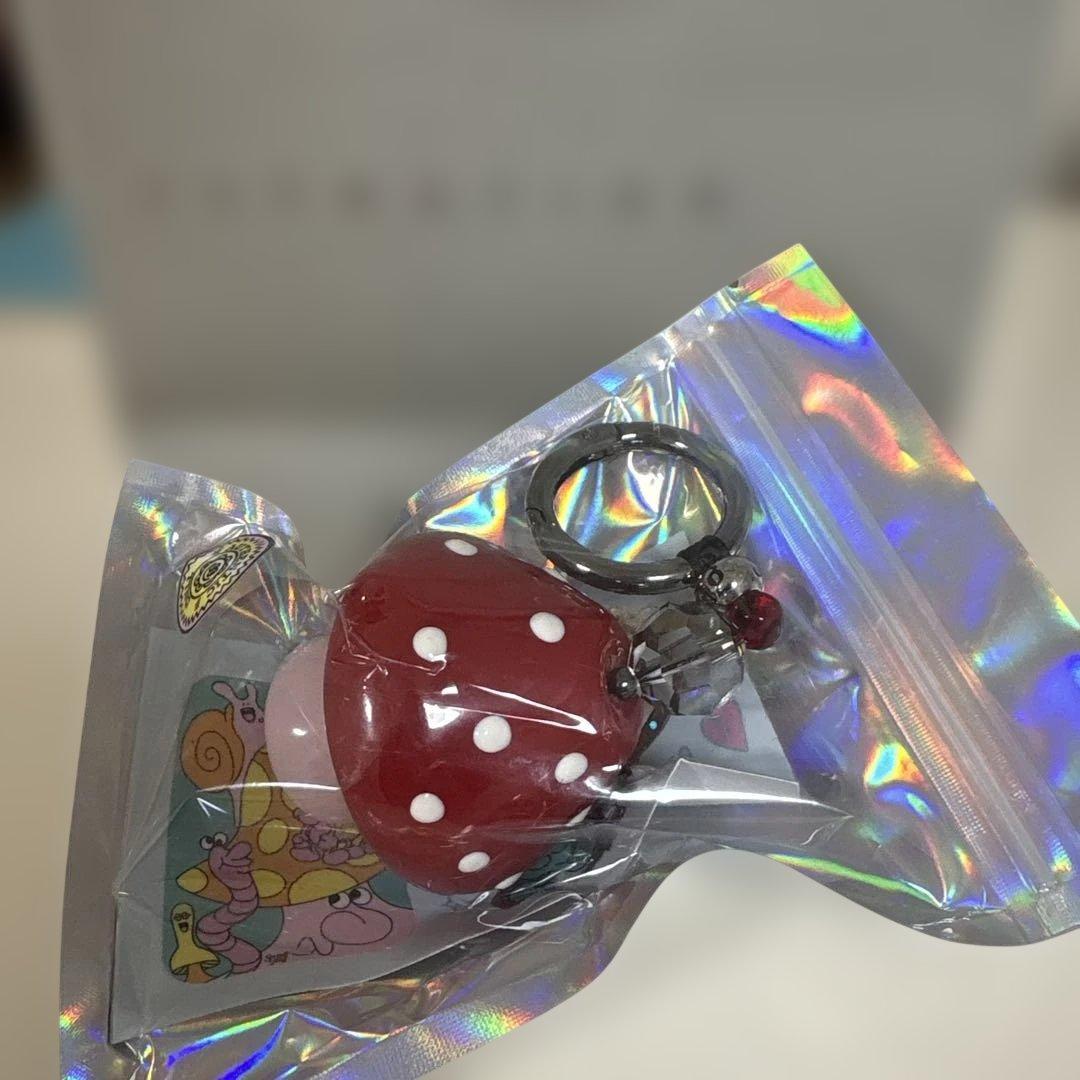 STRING TINGキノコ型キーホルダー