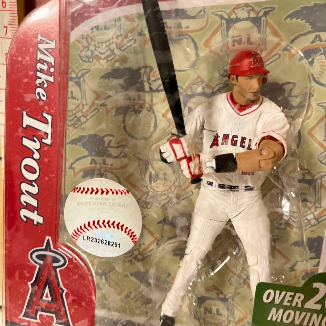 マクファーレントイズ MLB フィギュア /マイク・トラウト