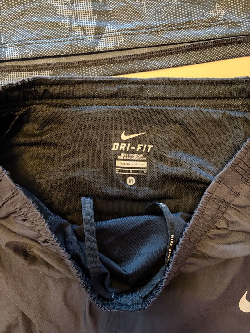 Nike DRI-FIT カモ柄　ランシャツsランパンm