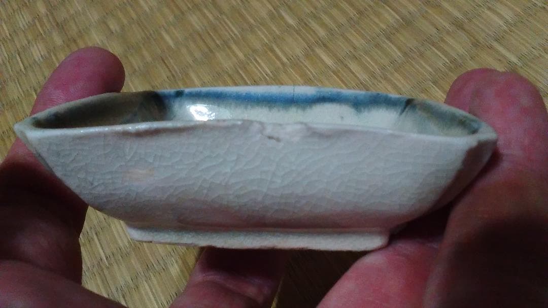 珍図！ヤドカリ　染付　入隅　四方豆皿・平盃（一対）