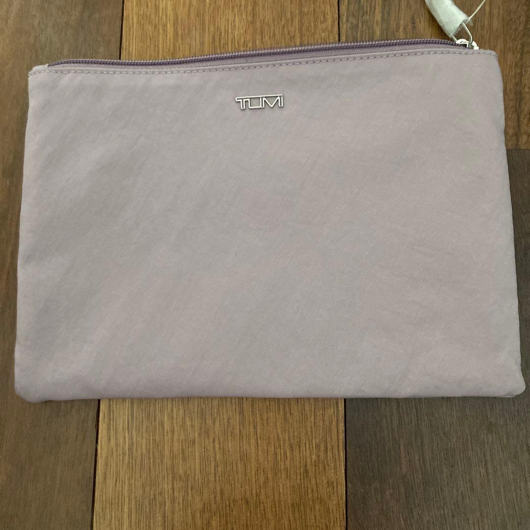 【新品未使用】TUMI 折りたたみバッグ ライトグレー