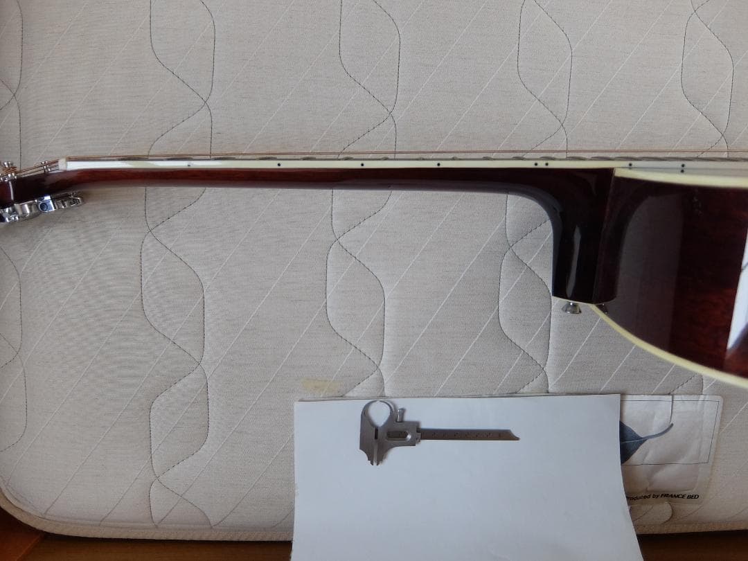 James アコースティックギター サンバースト　初心者向け