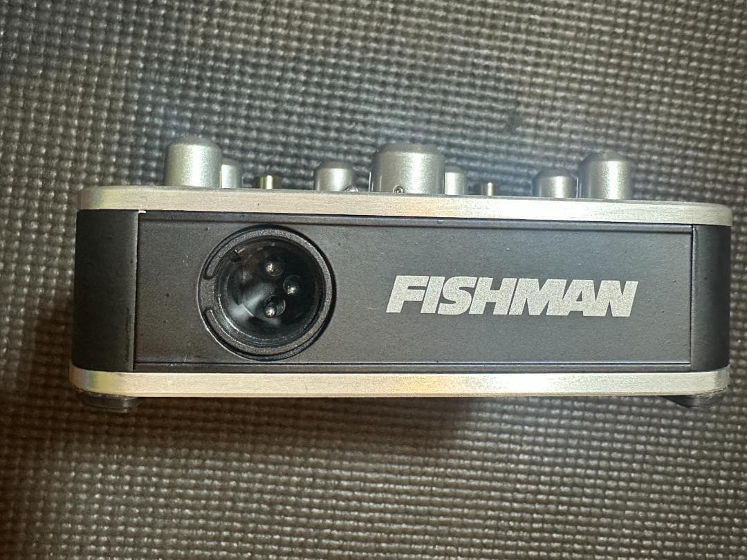 FISHMAN AURA アコースティックエフェクター