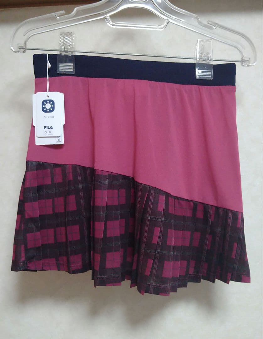 フィラ　テニスウェア上下セット　Ｓサイズ