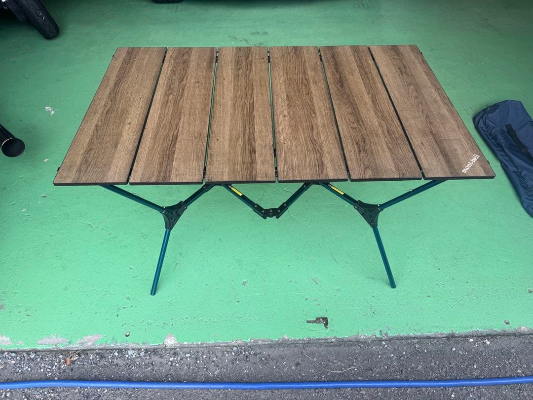 モンベル　フォールディング　テーブル　ワイド　高さ調節可能