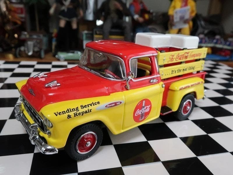 コカコーラ 自販機デリバリートラック 1957 シボレー ピックアップトラック