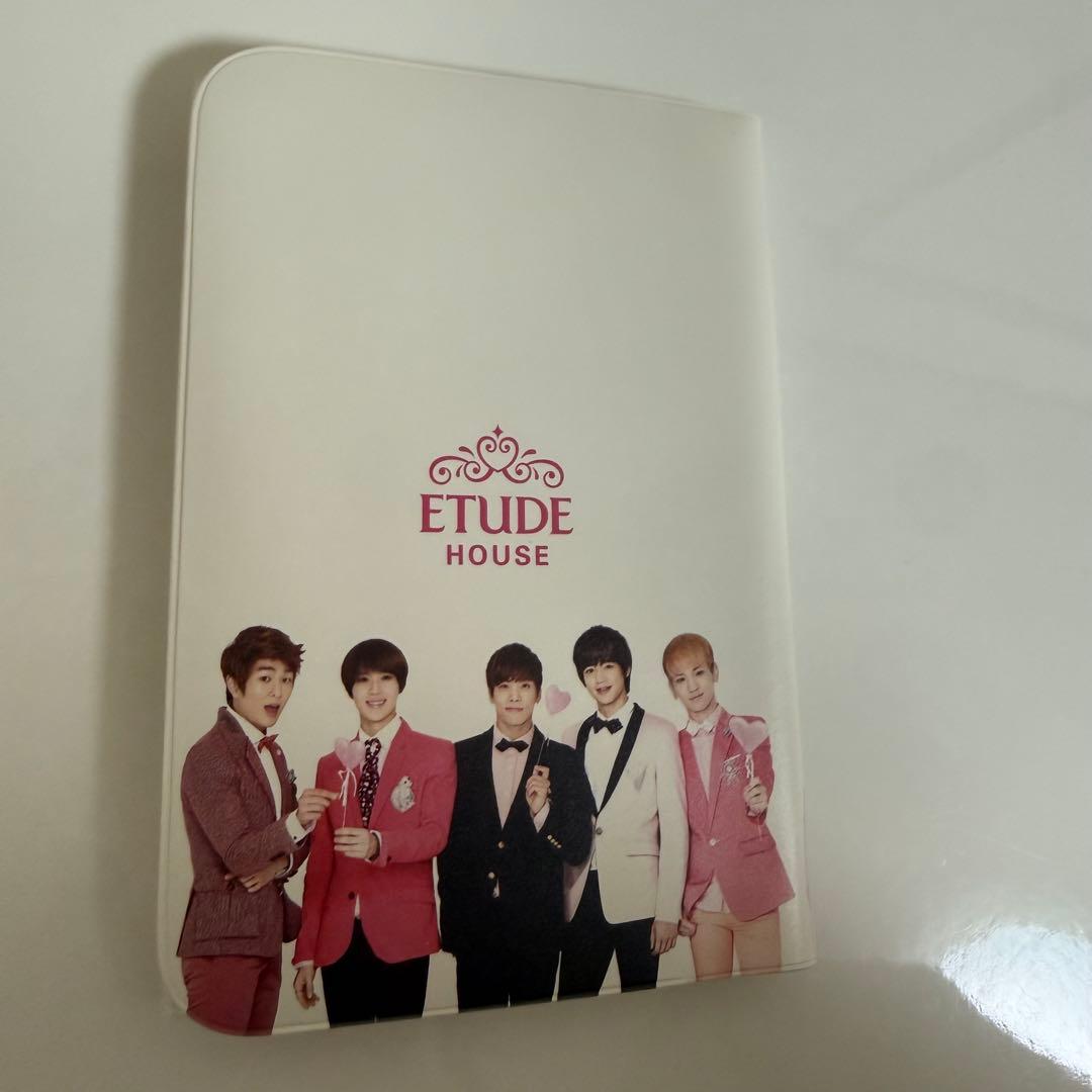 [古参グッズ]SHINee パスポートケース/カードキーチェーン