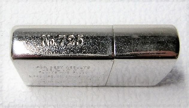 ■■■ZIPPO/ジッポー 2000年限定800個・№725/中古■■■