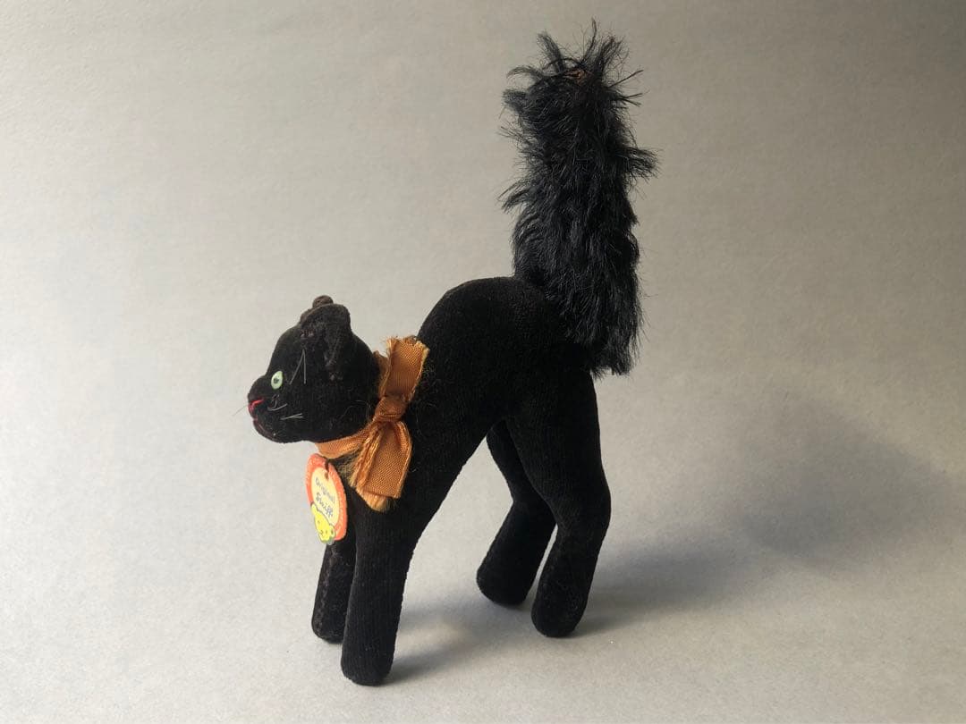 Steiff 　猫のトムキャット　最小　タグあり