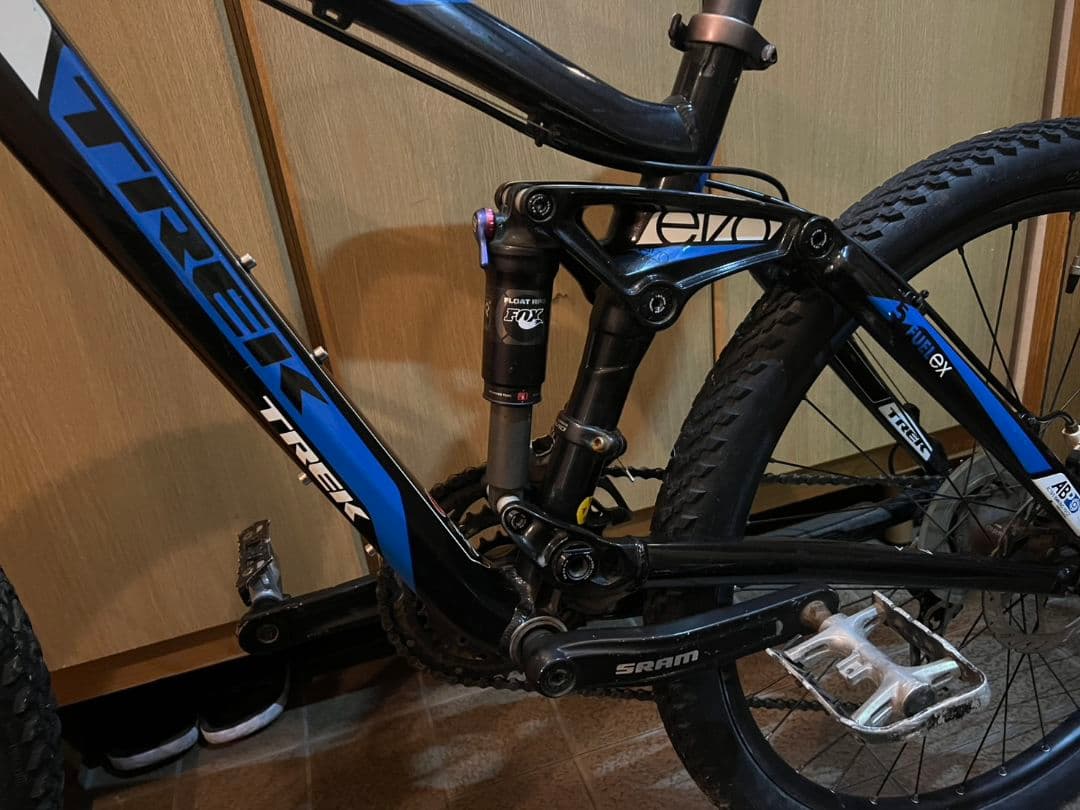 トレック fuel ex5