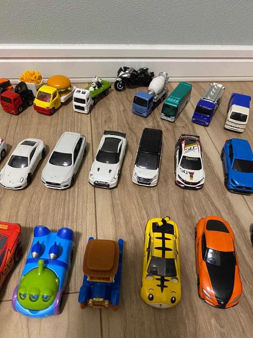 トミカ　まとめ売り