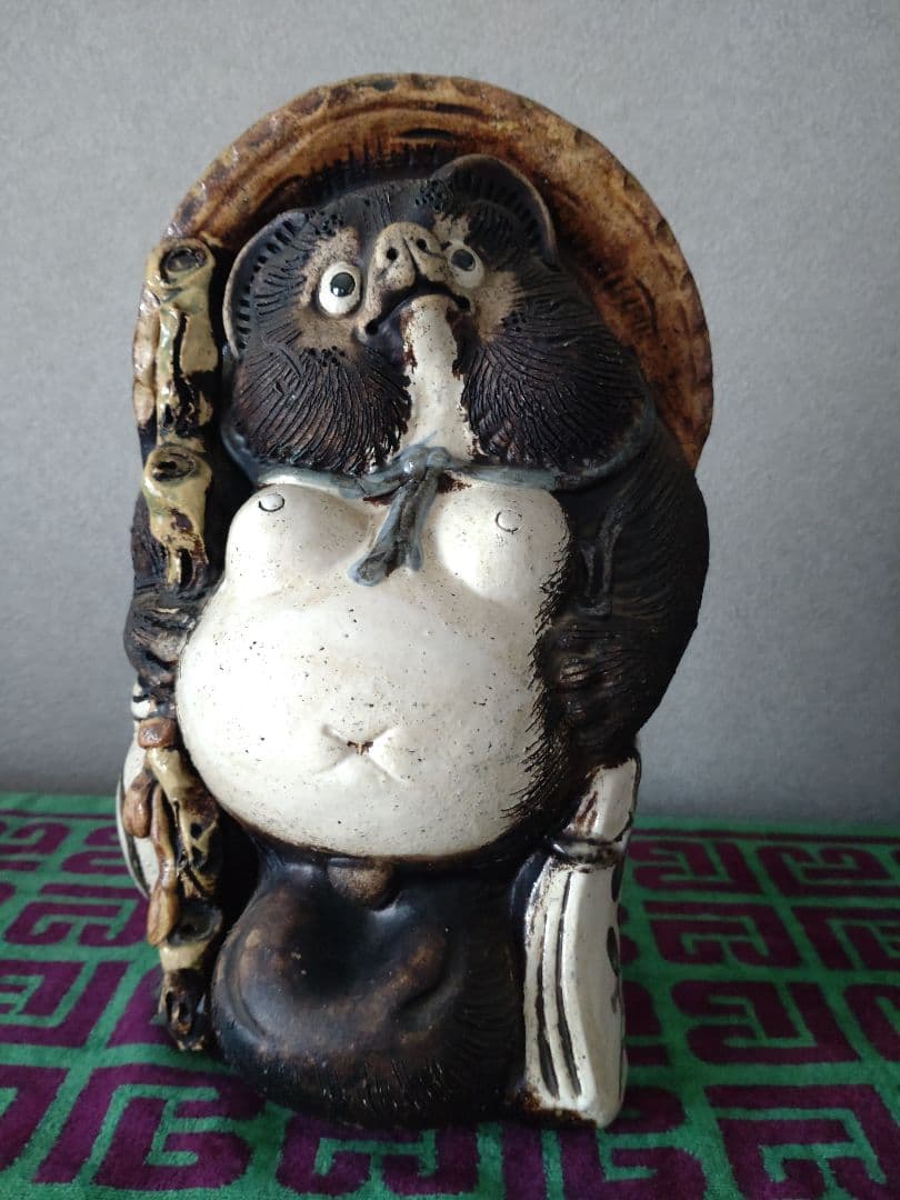 信楽焼　たぬき　置物　年代物　骨董