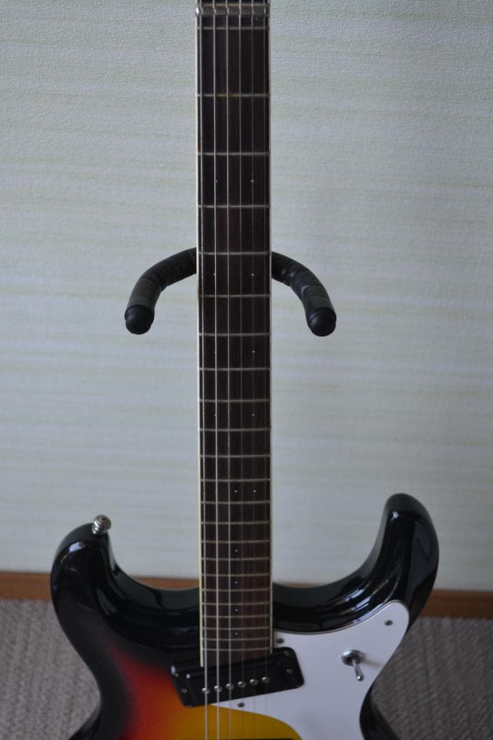 Mosrite モズライト 黒雲 エレキギターベンチャーズモデル値下げ