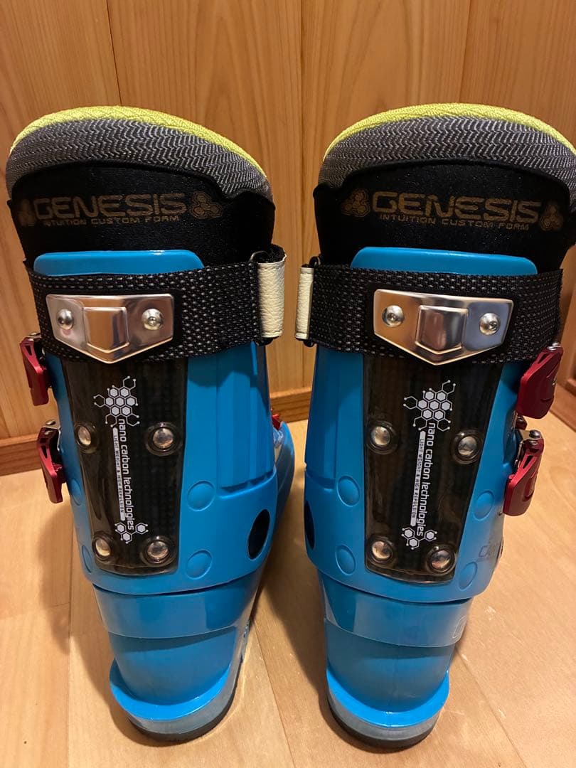 フリーライド　スキーブーツ　フリースタイル