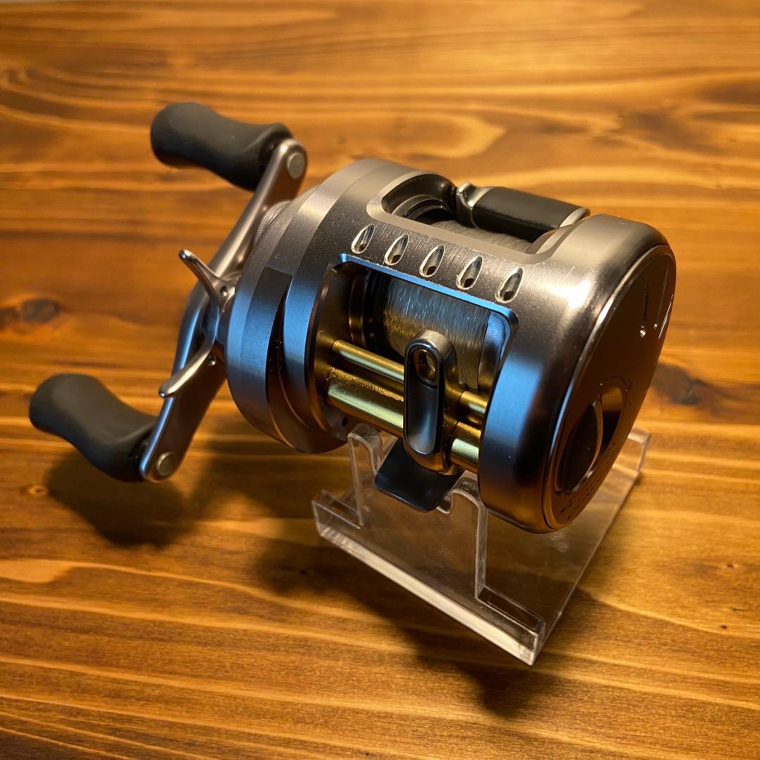 リール SHIMANO CALCUTTA CONQUEST 50DC