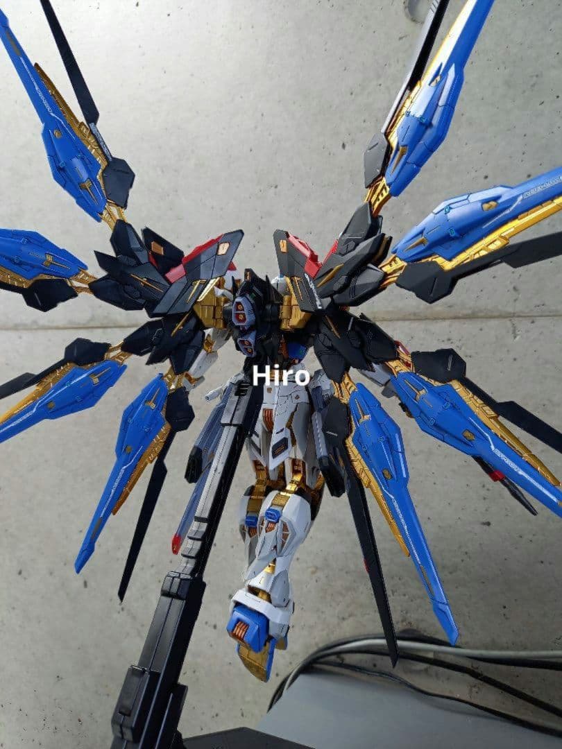 MGEX　ストライクフリーダム ガンダム　完成品　シード デスティニー　ガンプラ