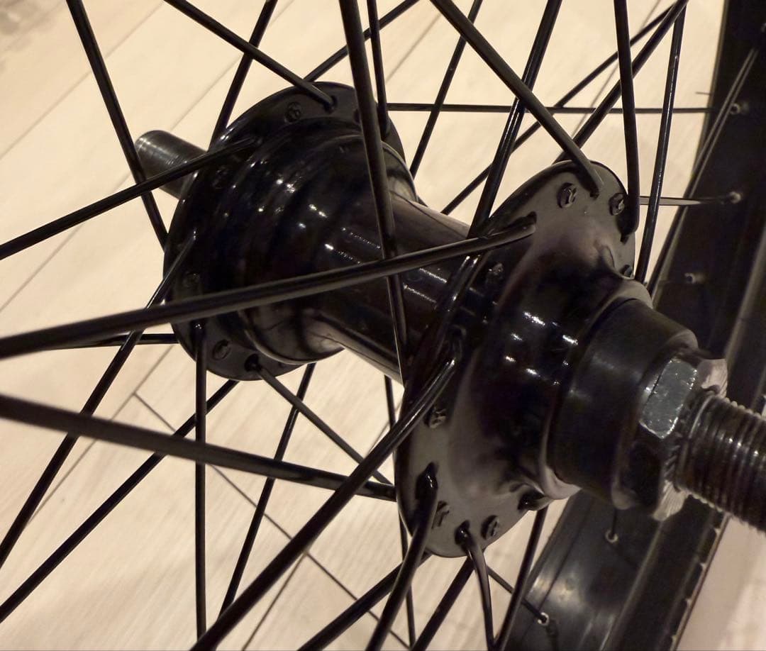 お得！ BMX用ホイール タイヤ&ペグ&ハブガード付き