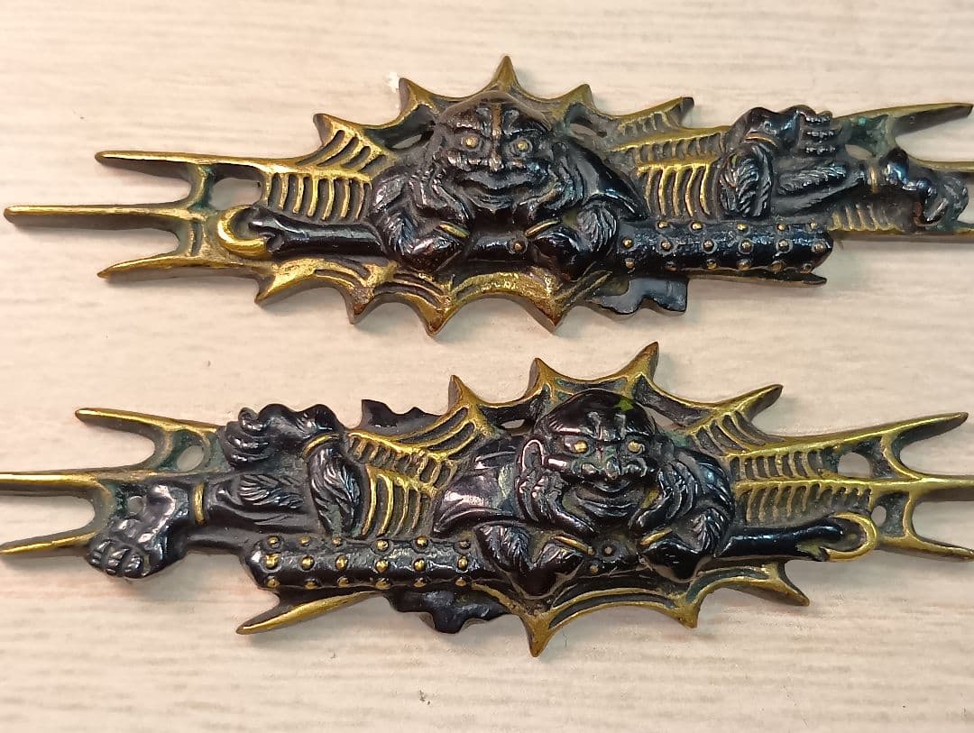 煙草入れ前金具／大目貫／蜘蛛仙人