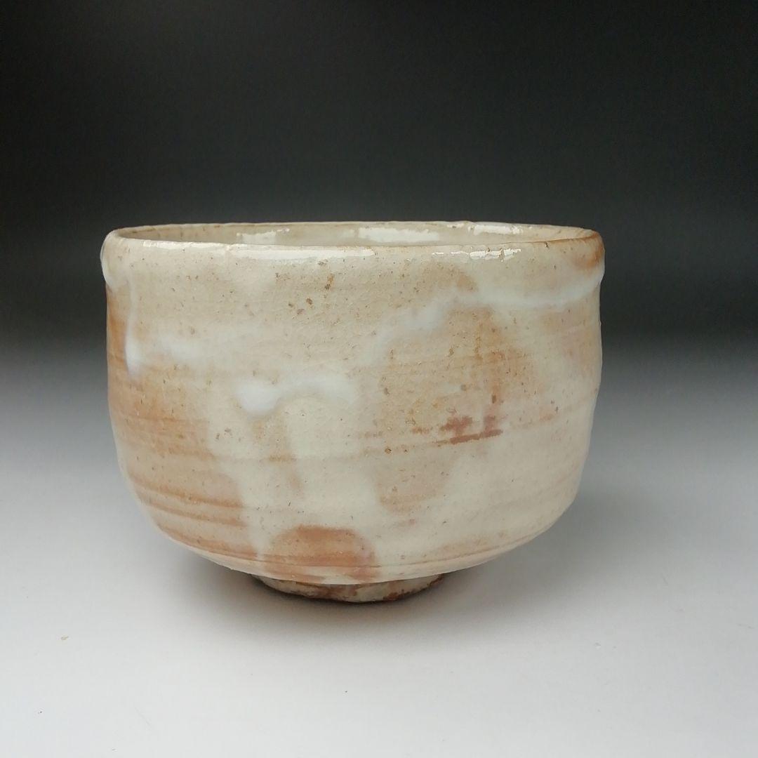 Ｔ３５１　茶碗　『萩焼』『城山窯　金子信彦』　共箱　抹茶碗　茶道具