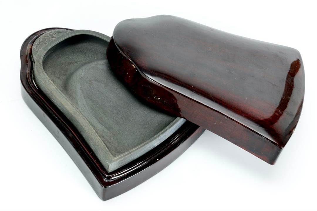 中国硯 鐘形 端渓硯 彫刻 文房四宝 古硯 石硯 木箱付 書道具 古美術 骨董品