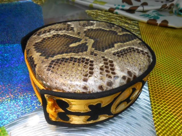 新品未使用(送料無料)19.980円　盛嶋開鐘蛇皮強化(二重張)型チーガ