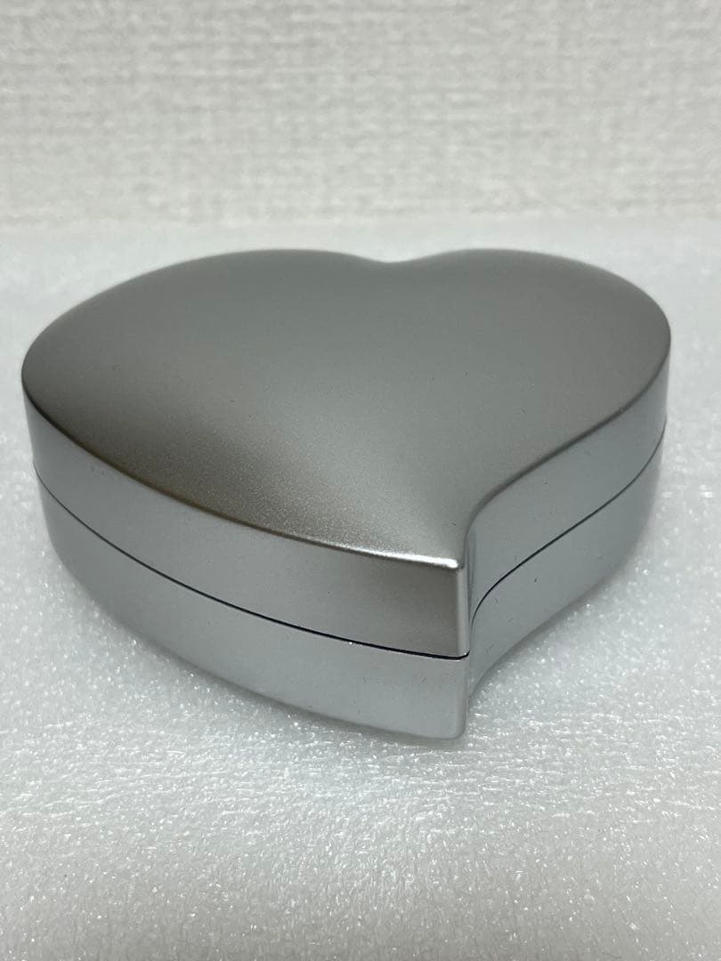 2023　ニウエ　ラブ イズ プレシャス　スワン　白鳥　1オンス　銀貨　