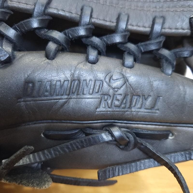 NIKE ナイキ ダイアモンドレディJ 廃盤品 激レア 軟式グローブ