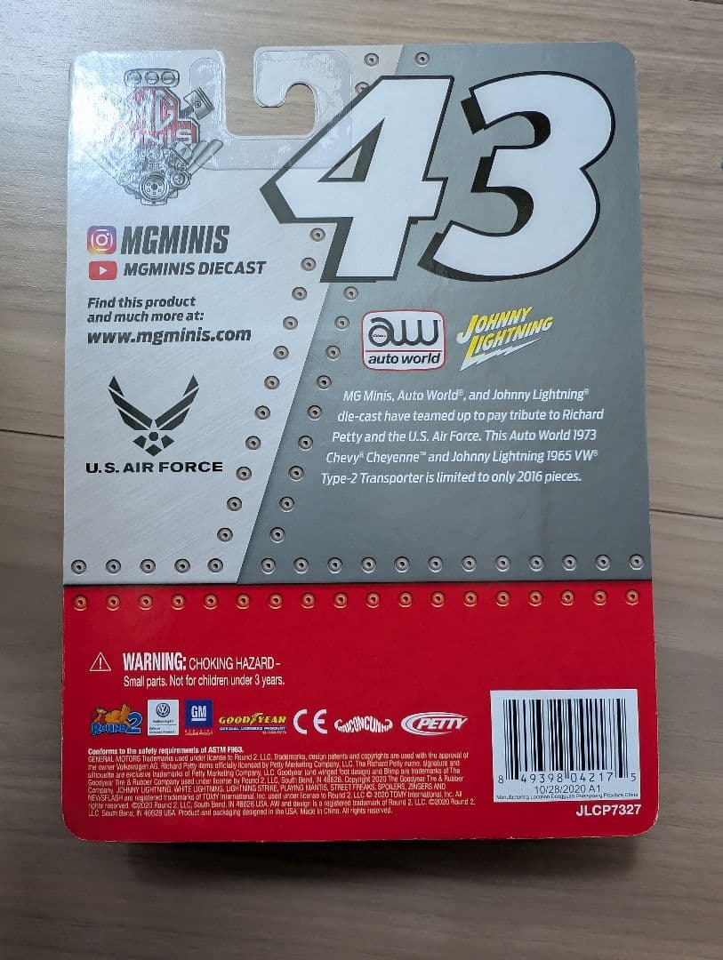 MGMINIS 43 Chevy C10・VW Type2