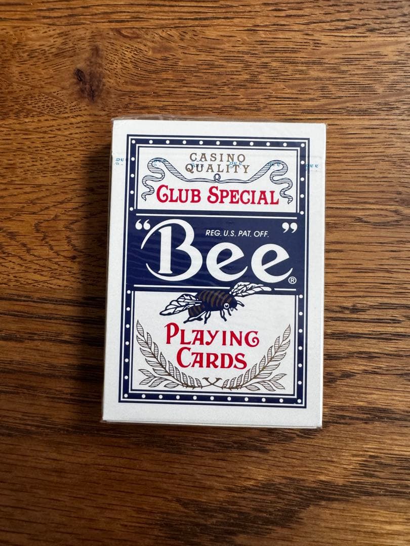 【新品未開封】Bee Wynn カジノデック 赤青2個セット