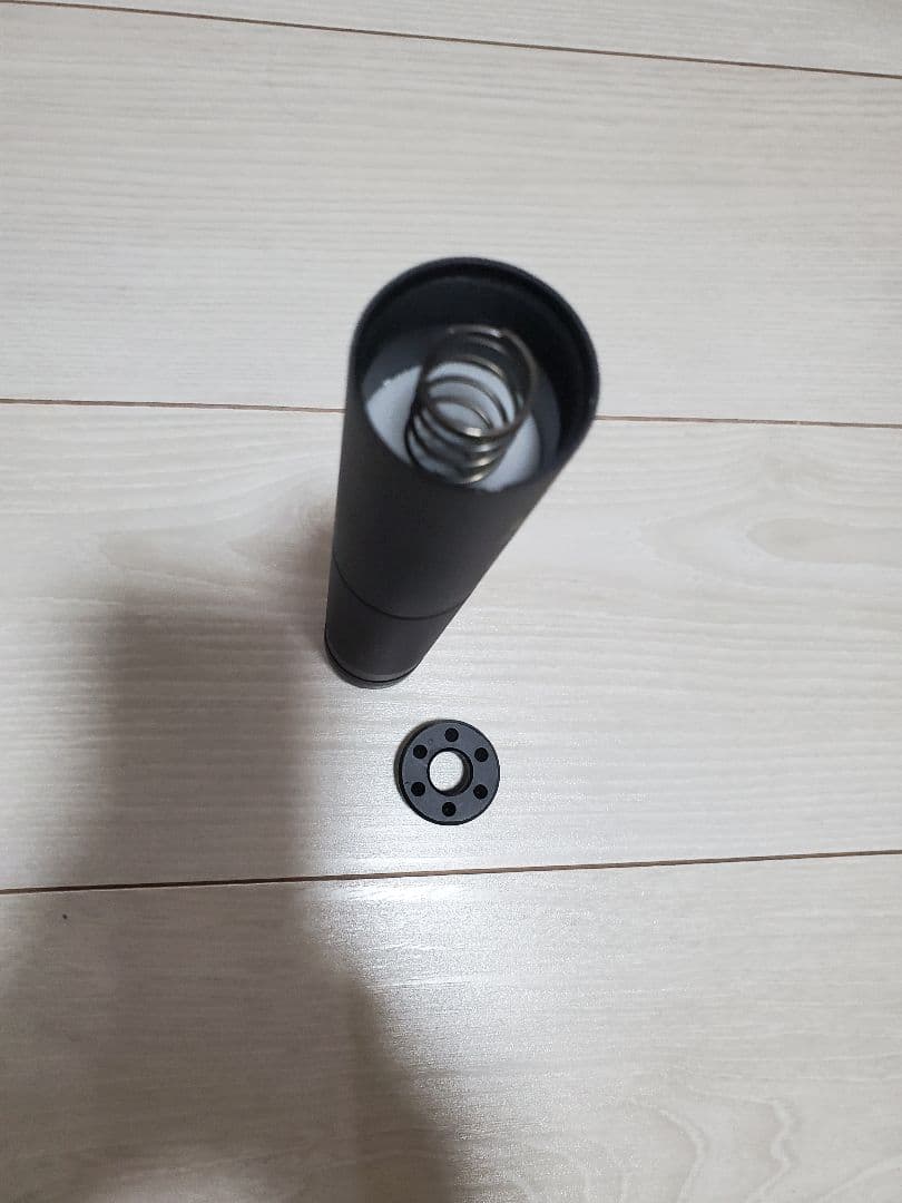 美品　東京マルイ ガスブローバック　 MP7A１サプレッサー　インナーバレル交換